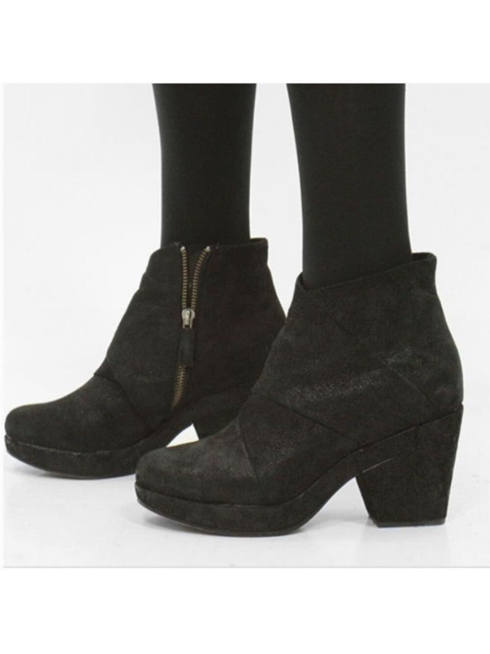 Eileen Fisher Coax Black Soft Grained Texture Leather Platform Boots